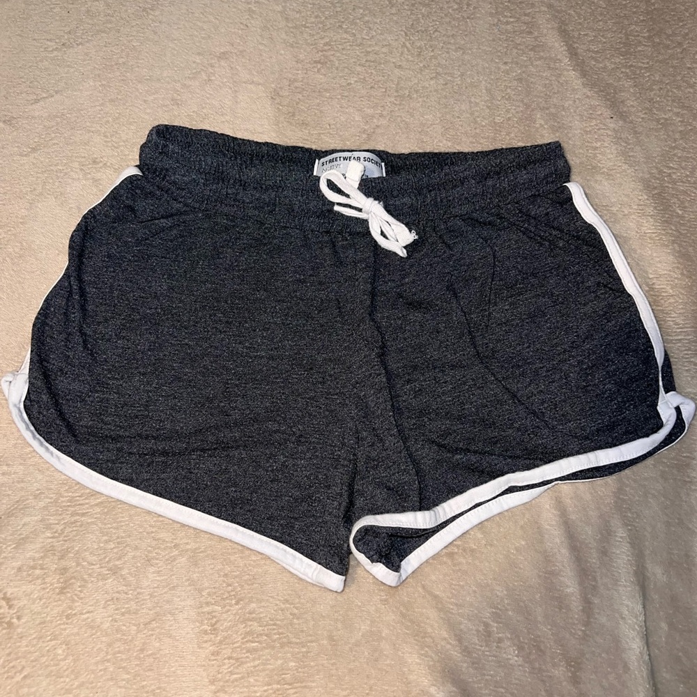 Street Wear Dolphin Shorts Size S